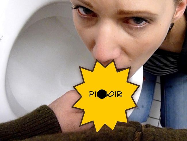 Viktoria Goo Porno Video: Mein Lehrer lässt mich pi**e ******...
